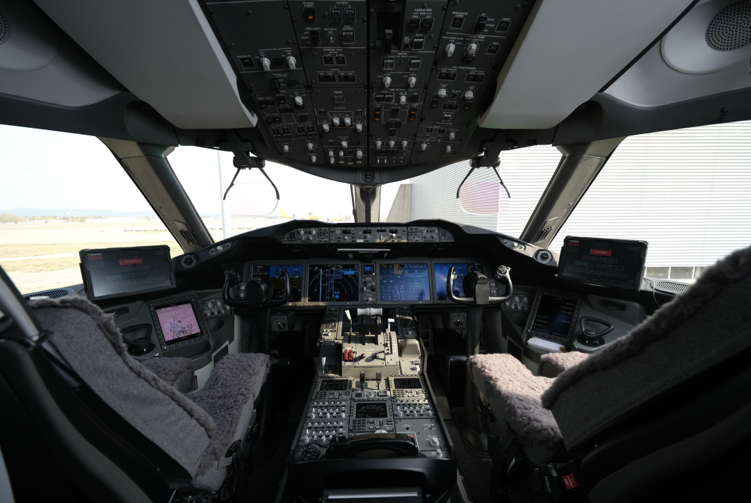 插上“翅膀”的 Surface ：与航空公司比肩翱翔