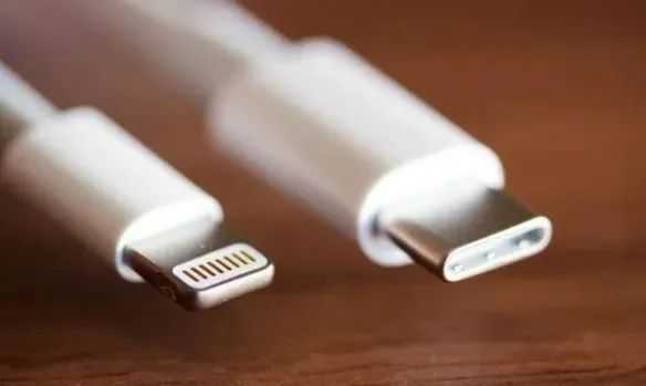 iPhone15换USB-C充电口,速度会变快吗?
