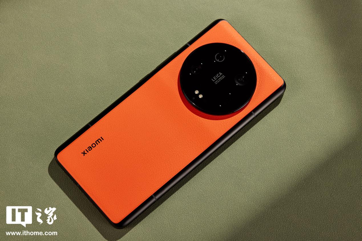 小米 13 系列手机推送澎湃 OS 1.0.15/13/11 正式版内测:新增 CarWith 个性化定制等功能